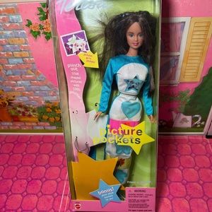 Y2K Mattel picture pocket tersea Barbie